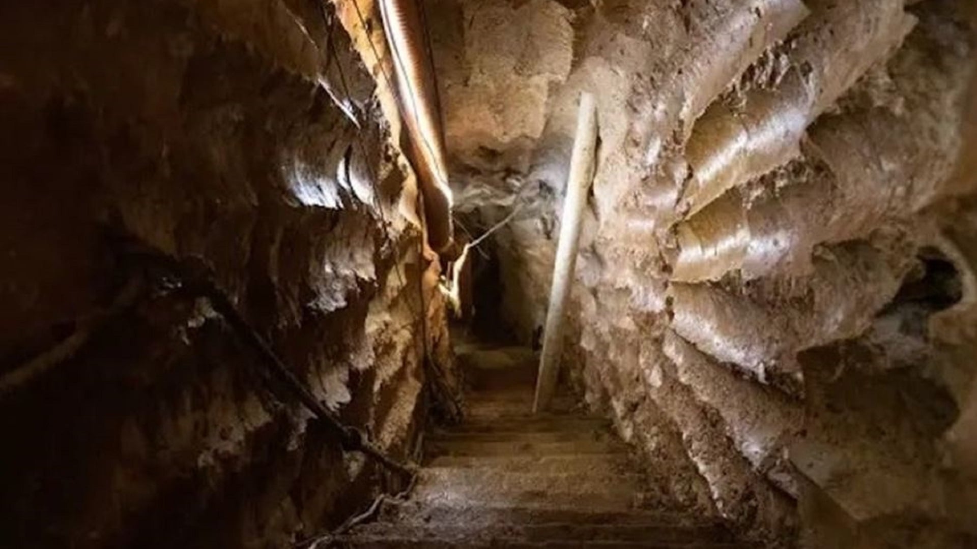 بعد "أرض الأنفاق" في الجنوب.. ماذا عن البقاع الإمتداد الخلفي للحزب؟